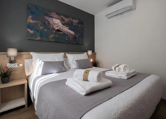 Luxor Torre Del Clavero * סלאמנקה