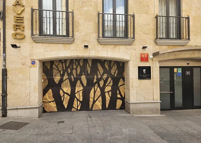 Luxor Torre Del Clavero * Salamanca